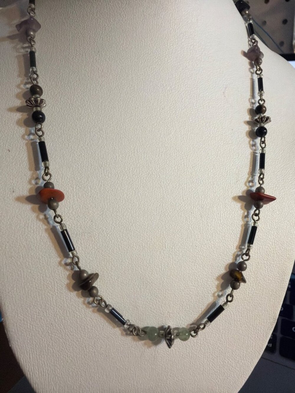 Vintage Silver Tone Stone Chip Necklace Hook Clasp Amethyst Tiger Eye Estate 16"